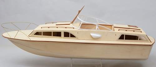 SLEC Fairey Huntsman 31 47in Model Boat Kit with Fittings Set