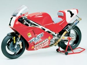 Tamiya Ducati 888 Superbike Racer 1:12 Scale