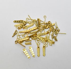 Gun Port Hinges with Pins 2x10mm (20)