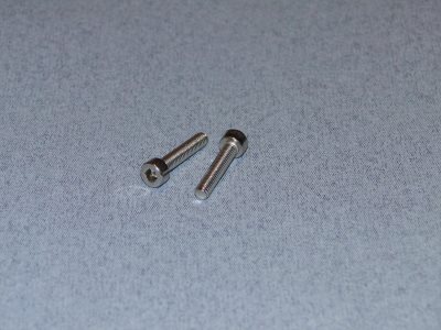 M4 x 20mm Stainless Steel Socket Screw (2)