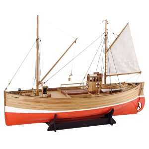 Amati Fifie Scottish Motor Fishing Vessel 1:32 Scale Model Boat Kit