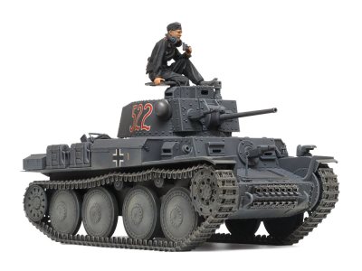 Tamiya German Light Tank Panzerkampfwagen 38(t) Ausf.E/F 1:35 Scale