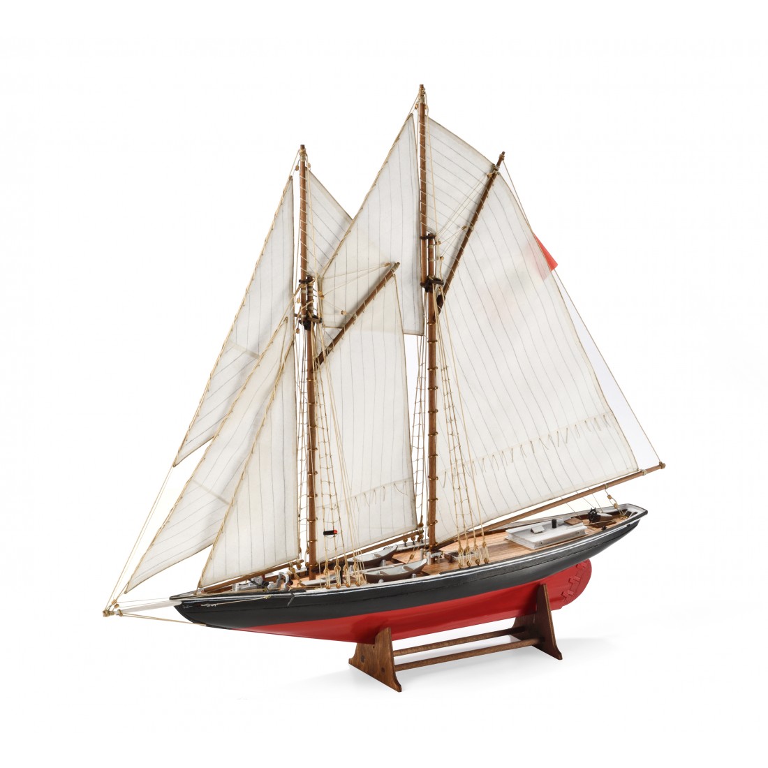 Amati Bluenose - Fishing Schooner 1:100 Scale Model Boat Kit