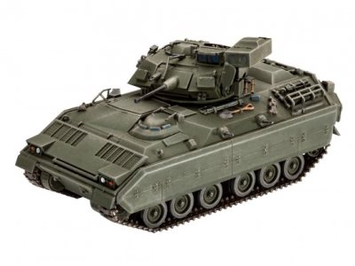 Revell M2/M3 Bradley 1:72 Scale