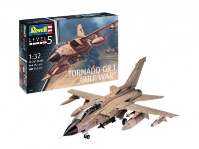 Revell Tornado GR Mk.1 RAF Gulf War 1:32 Scale
