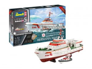 Revell Hermann Marwede Platinum Edition 1:72 Scale