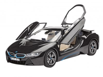 Revell BMW i8 1:24 Scale