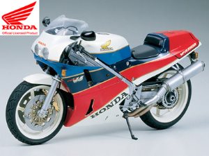 Tamiya Honda VFR750R 1:12 Scale