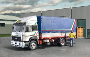 Italeri Iveco Turbostar 190.42 Canvas Truck 1:24 Scale