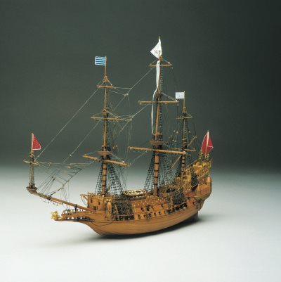 Mantua La Couronne. French Warship 1636 1:98