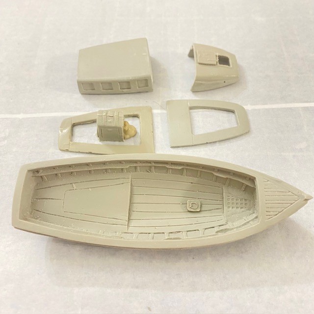 25ft Royal Navy Motor Cutter 109mm 1:72 Scale