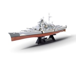 Tamiya Bismarck German Battleship 1:350