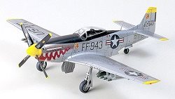 Tamiya N.A. F-51 Mustang - Korean War 1:72 Scale