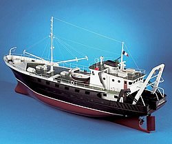 New Maquettes Le Lutece  Fishing Trawler