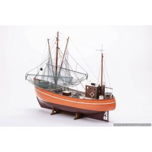 Maquette Billing Boats CUX 87 – Chalutier Allemand Échelle 1:33, Un Régal De Précision