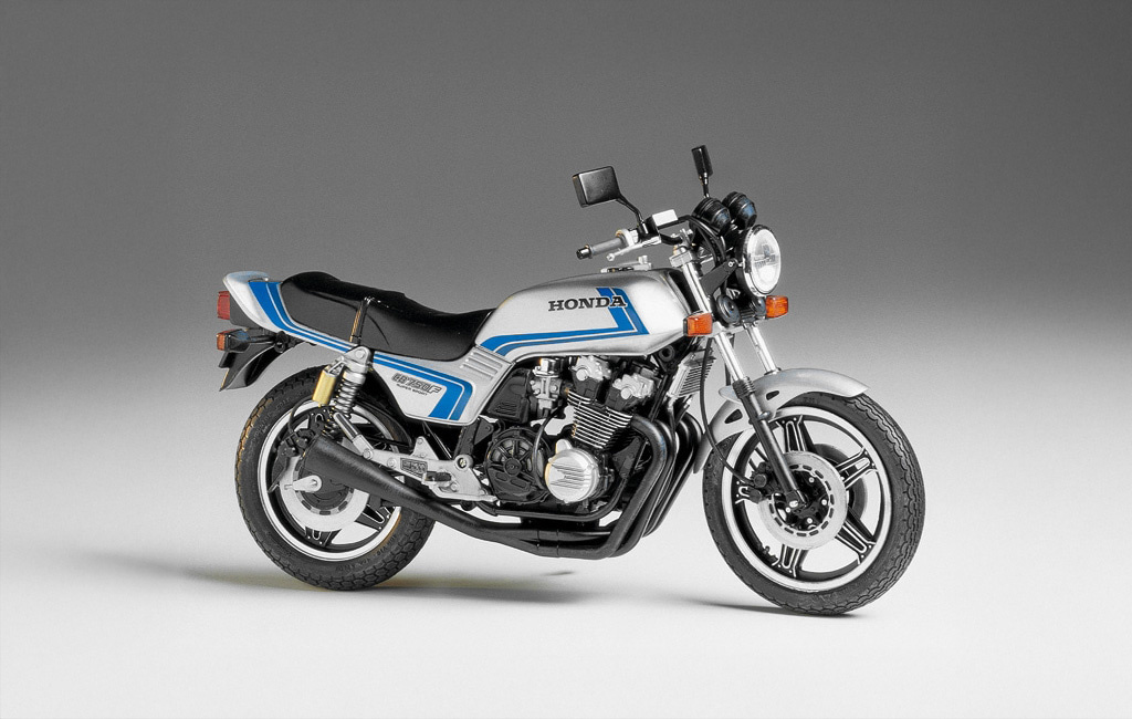 Tamiya Honda CB750F Custom Tuned 1:12 Scale