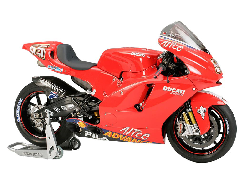 Tamiya Ducati Desmosedici 1:12 Scale