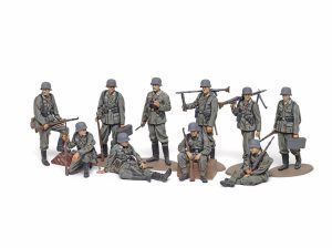 Tamiya WWII Wehrmacht Infantry Set 1:48 Scale