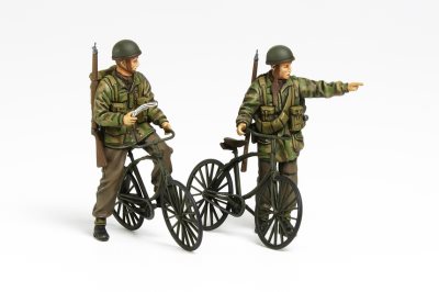 Tamiya British Paratroopers & Bicycles Set 1:35 Scale