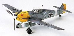 Tamiya Messerschmitt Bf109 E-4/7 - TROP 1:72 Scale