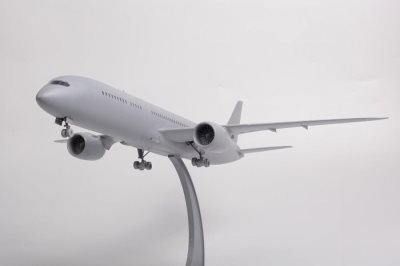 Zvesda Boeing 787-9 Dreamliner 1:144 Scale